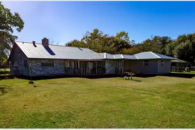 409 W Morgan Street, Franklin, TX 77856 - Photo 27