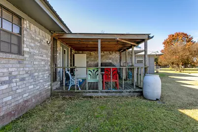 409 W Morgan Street, Franklin, TX 77856 - Photo 25