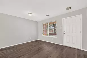 19451 Nasworthy Dr, Tomball, TX 77375 - Photo 13