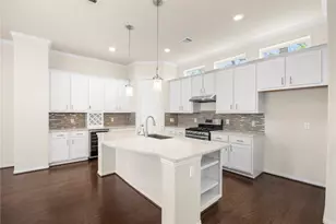 8911 Wind Springs Dr, Houston, TX 77080 - Photo 15