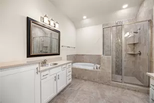 8911 Wind Springs Dr, Houston, TX 77080 - Photo 23