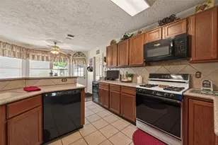 21514 Bluebonnet Meadow Ln, Spring, TX 77388 - Photo 9