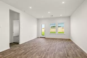 24323 Springfield Valley Dr, Spring, TX 77373 - Photo 7