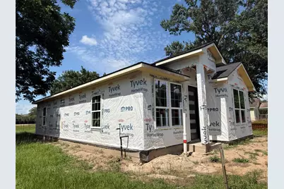 2310 Fitz Lee Street, Waller, TX 77484 - Photo 11