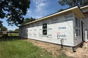 2310 Fitz Lee St, Waller, TX 77484 - Photo 15