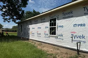 2310 Fitz Lee St, Waller, TX 77484 - Photo 13