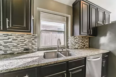 4822 Big Cedar Circle, Missouri City, TX 77459 - Photo 13