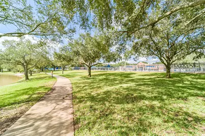 4822 Big Cedar Circle, Missouri City, TX 77459 - Photo 37