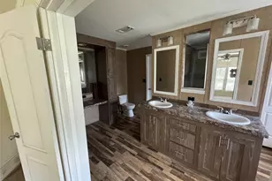 20310 Great Lake St, Waller, TX 77484 - Photo 15