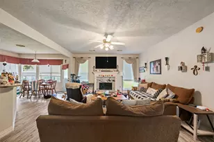 4015 Lime Creek Dr, Katy, TX 77450 - Photo 5