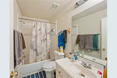 4015 Lime Creek Drive, Katy, TX 77450 - Photo 13