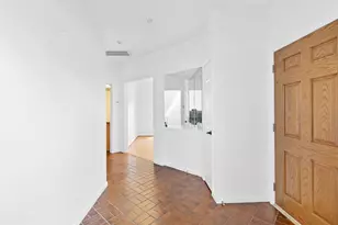 2440 Bering Dr, Houston, TX 77057 - Photo 17