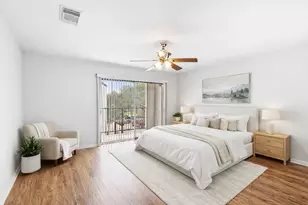 2440 Bering Dr, Houston, TX 77057 - Photo 9