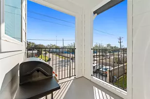 3107 Jensen Dr, Houston, TX 77026 - Photo 17