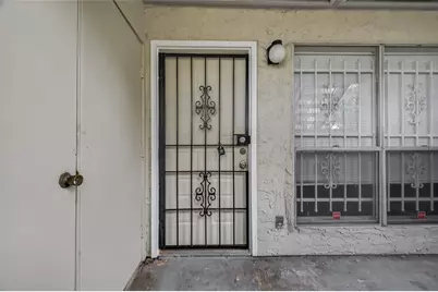 7313 Gulf Freeway #904, Houston, TX 77017 - Photo 11