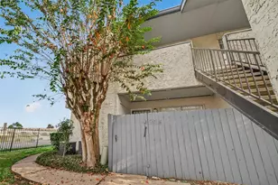 7313 Gulf Freeway, Houston, TX 77017 - Photo 9
