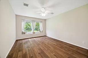 13426 Summer Villa Ln, Houston, TX 77044 - Photo 17