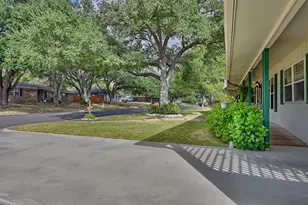 2413 Lynne Way, Brenham, TX 77833 - Photo 23