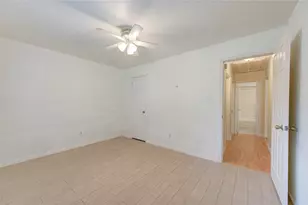 2915 Blue Mist Dr, Sugar Land, TX 77498 - Photo 21