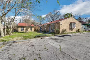 6815 Beachwood St, Houston, TX 77021 - Photo 1