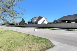 606 Golfview Dr, Richmond, TX 77469 - Photo 37