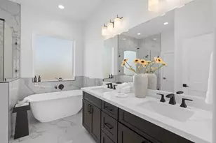 8708 Ojeman Villas Dr, Houston, TX 77055 - Photo 33