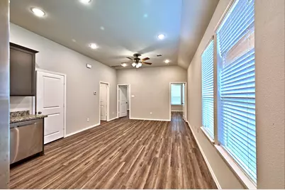 11552 Persimmon Street, Willis, TX 77318 - Photo 19