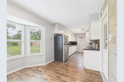 1618 Hamblen Road, Kingwood, TX 77339 - Photo 9