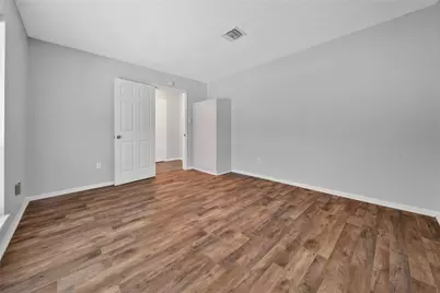 1618 Hamblen Road, Kingwood, TX 77339 - Photo 15