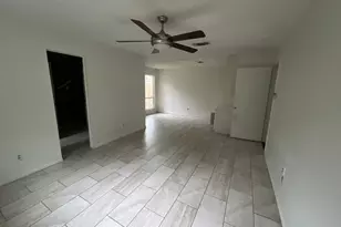 11615 1 Token Dr, Houston, TX 77065 - Photo 5