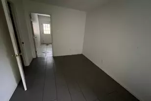 11615 1 Token Dr, Houston, TX 77065 - Photo 3