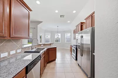 4207 Canterbury Park Lane, Pearland, TX 77584 - Photo 11