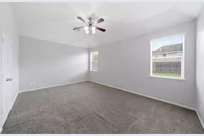4207 Canterbury Park Lane, Pearland, TX 77584 - Photo 19