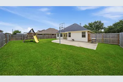 4207 Canterbury Park Lane, Pearland, TX 77584 - Photo 29