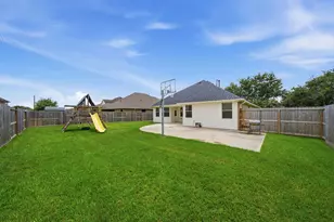 4207 Canterbury Park Ln, Pearland, TX 77584 - Photo 29