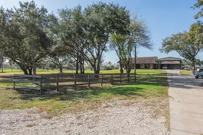 1014 Ginger Street, Santa Fe, TX 77517 - Photo 1