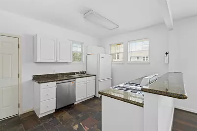 2402 Hazard Street, Houston, TX 77019 - Photo 15