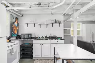 2402 Hazard St, Houston, TX 77019 - Photo 29