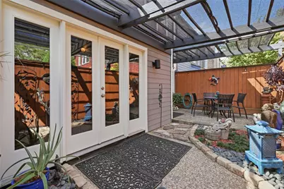 818 Sul Ross Street, Houston, TX 77006 - Photo 13