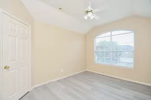 15114 Snow Hill Ct, Sugar Land, TX 77498 - Photo 21