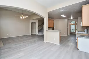 15114 Snow Hill Ct, Sugar Land, TX 77498 - Photo 9