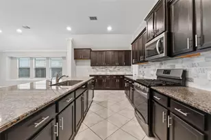 134 S Bearkat Ct, Montgomery, TX 77316 - Photo 7
