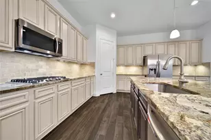 12519 Montclair Landing Ct, Tomball, TX 77375 - Photo 11