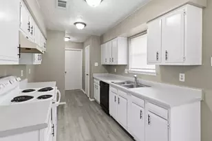 4550 Chestergate Dr, Spring, TX 77373 - Photo 11