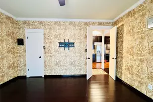 2100 Tanglewilde St, Houston, TX 77063 - Photo 27