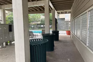 2100 Tanglewilde St, Houston, TX 77063 - Photo 31