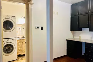 2100 Tanglewilde St, Houston, TX 77063 - Photo 11