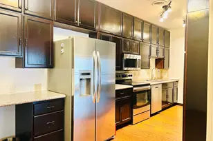 2100 Tanglewilde St, Houston, TX 77063 - Photo 17