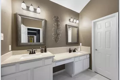 8806 Memorial Creek Drive, Spring, TX 77379 - Photo 25