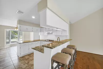 5303 Lincoln Green Drive, Katy, TX 77493 - Photo 5